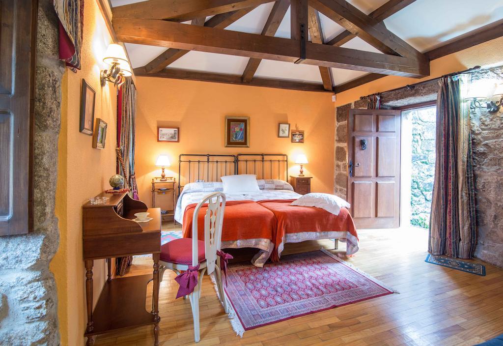 ホテル Pazo Da Fraga Albeos 部屋 写真