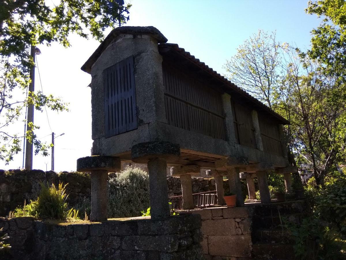 ホテル Pazo Da Fraga Albeos エクステリア 写真